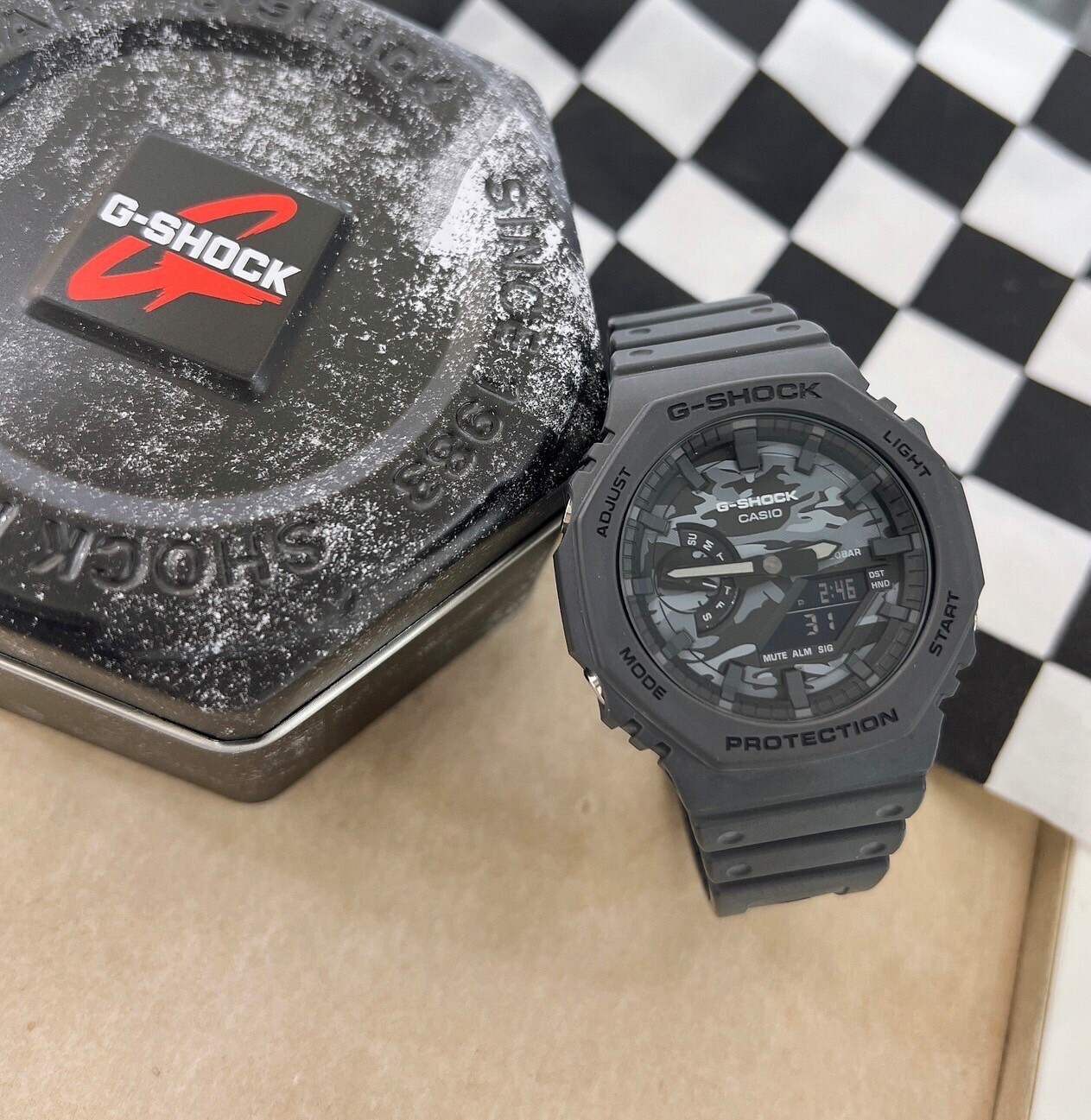 【G-SHOCK】迷彩雙顯運動防水錶GA-2100CA-8A 48mm 現代鐘錶