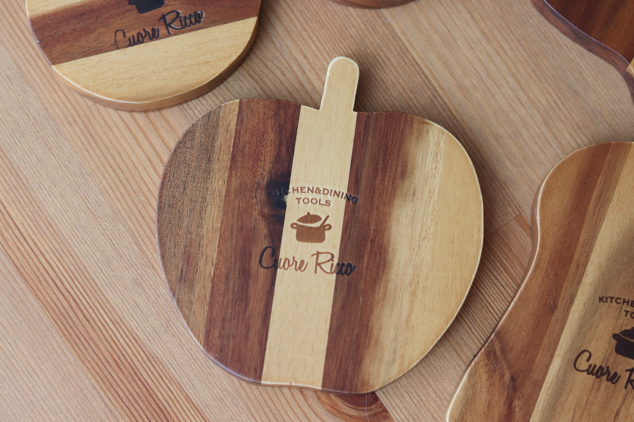 日本 Cuore Ricco 木頭鍋墊