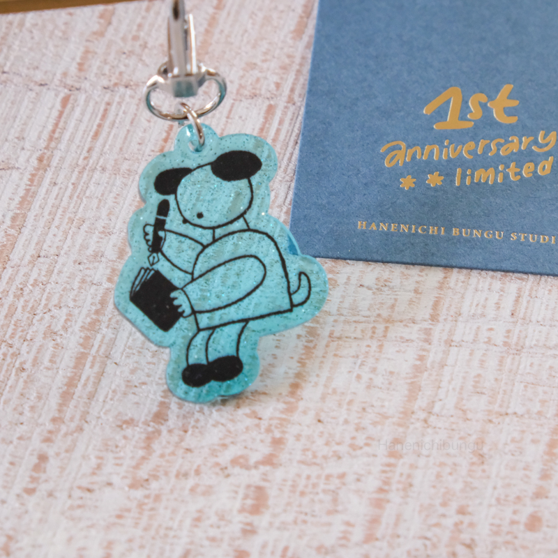 Syamota聯名商品／閃粉壓克力吊飾／兩款