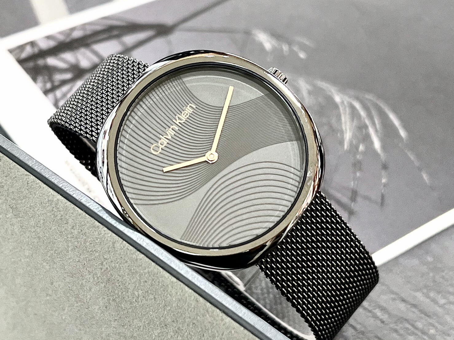 【CALVIN KLEIN】SCULPT系列簡約米蘭編織帶女錶 CK25200248 36mm 現代鐘錶