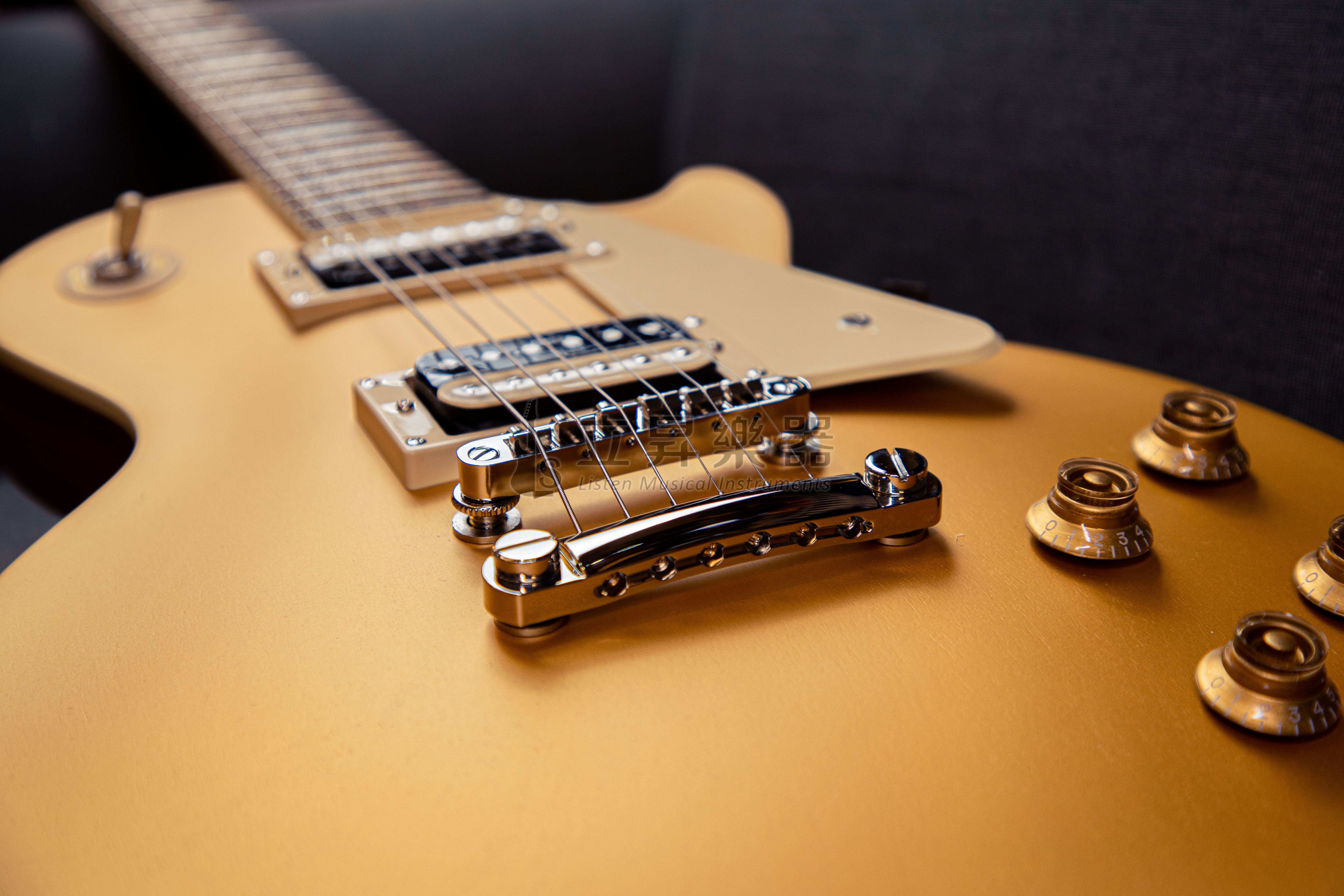 Epiphone EPIPHONE Les Paul Classic Worn 系列 消光金色 MG 電吉他 第 5 張圖片｜三峽吉他 / Bass
