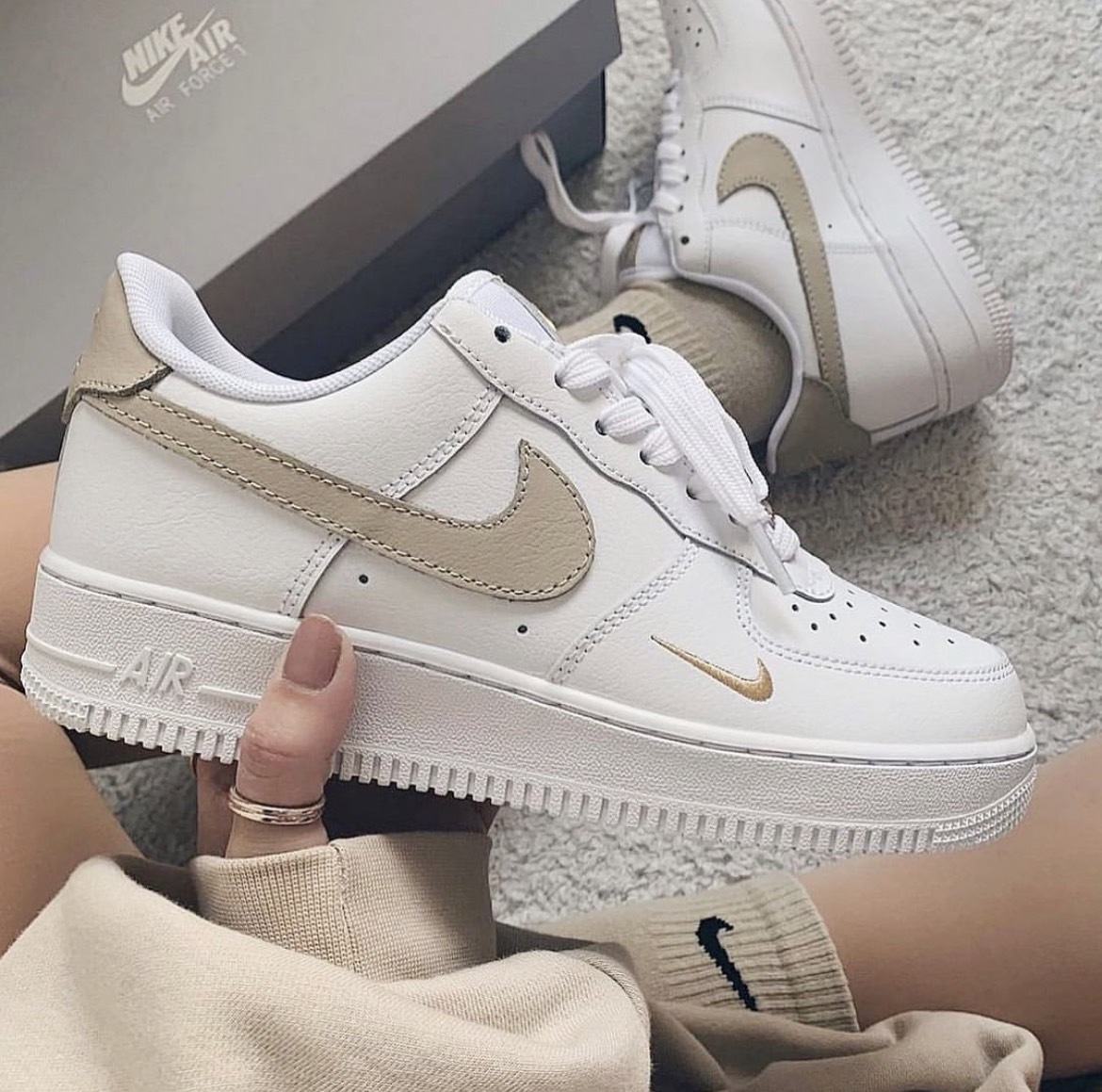 Nike Air Force 1 奶茶小金勾（CZ0270-105）