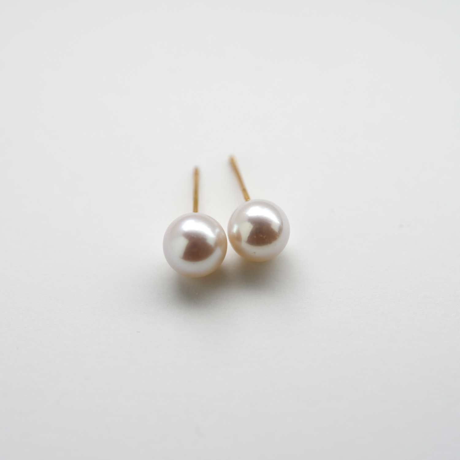 18K Single Akoya Pearl 8.5mm Earring Stud