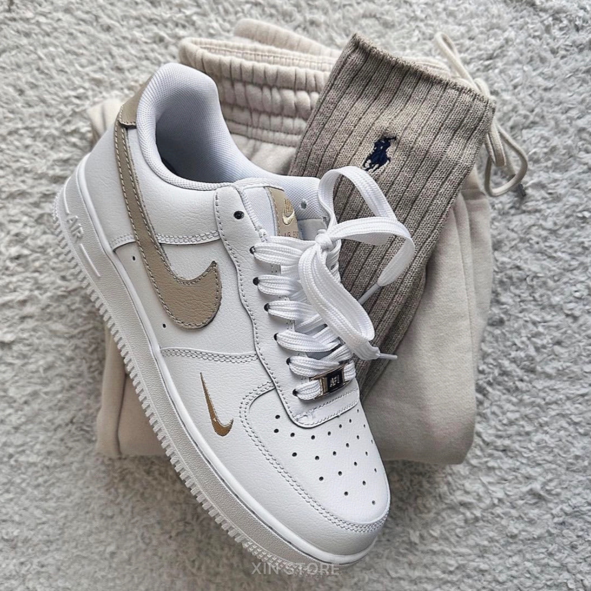 Mini deals swoosh af1