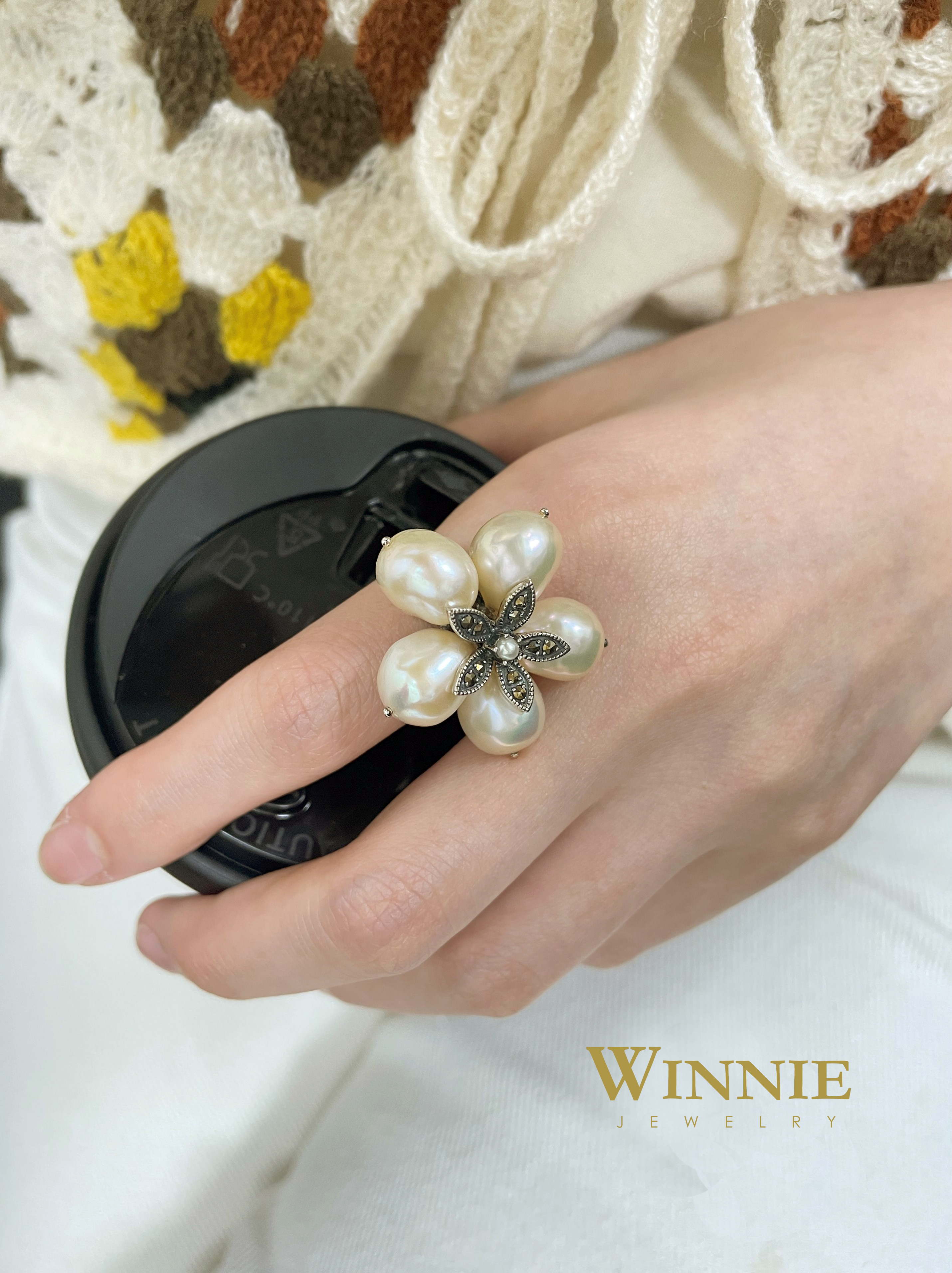 珍珠花朵戒指OP1901