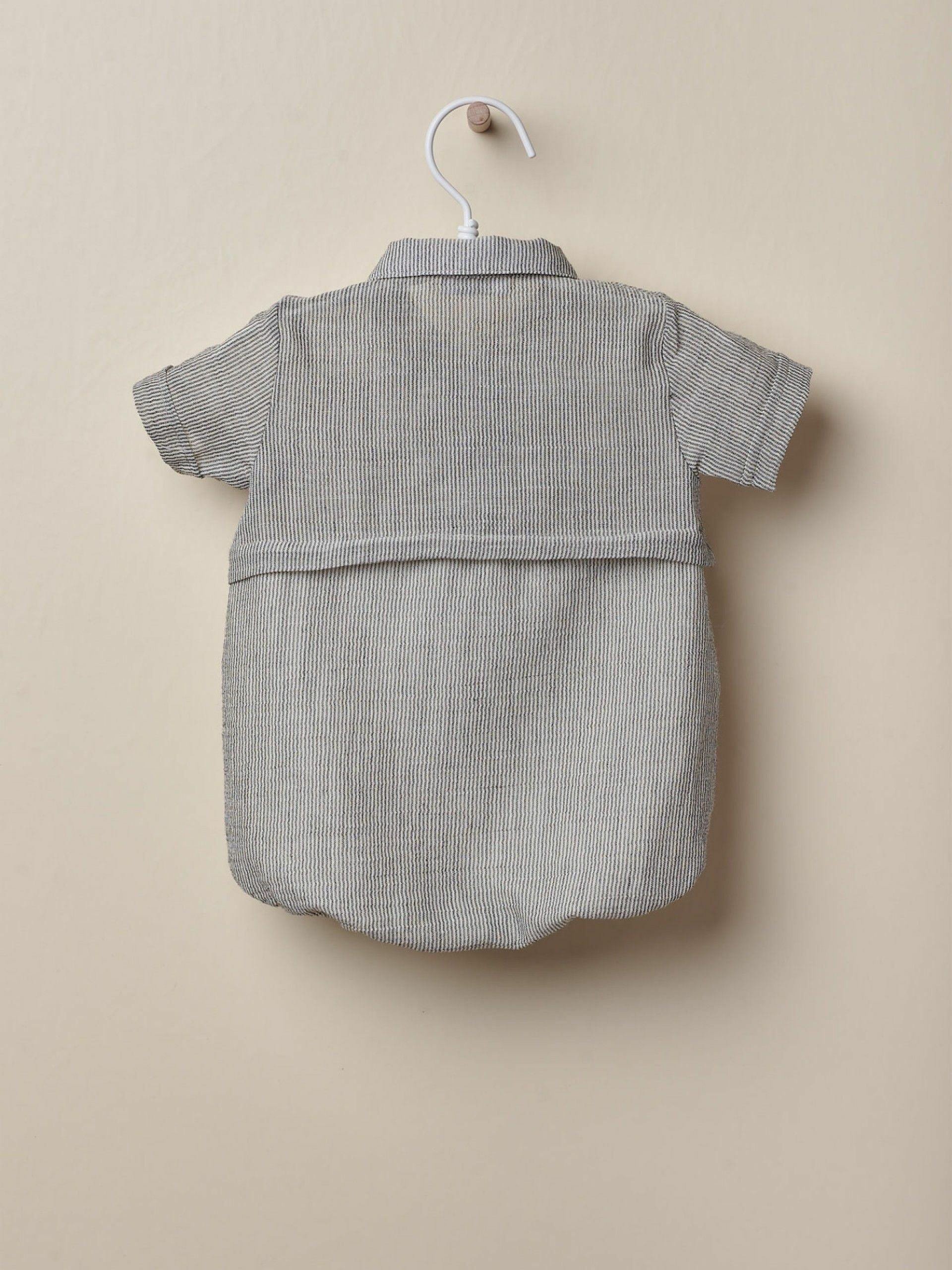 葡萄牙Wedoble 有機棉細條紋包屁衣 - Grey Pinstripe