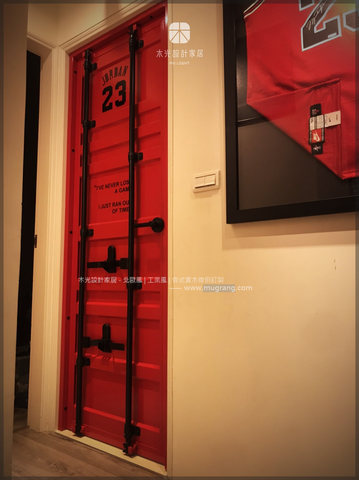 台灣製作全鐵製仿真貨櫃門-可訂製