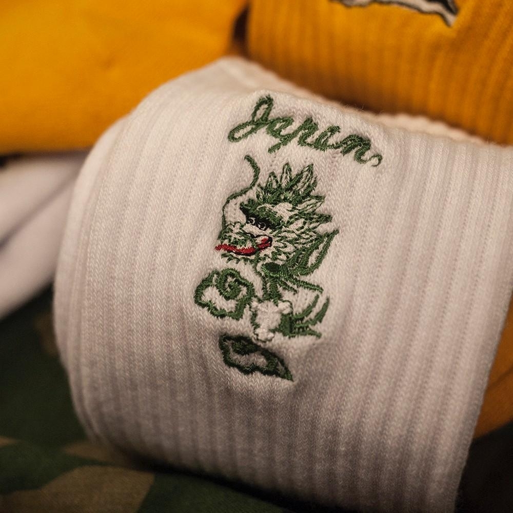 AFTER WORK 側面刺繡系列 東方龍 白色