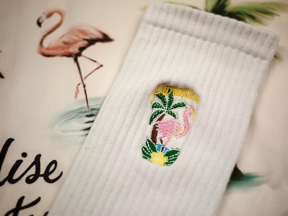 AFTER WORK 側面刺繡系列 鶴 白色