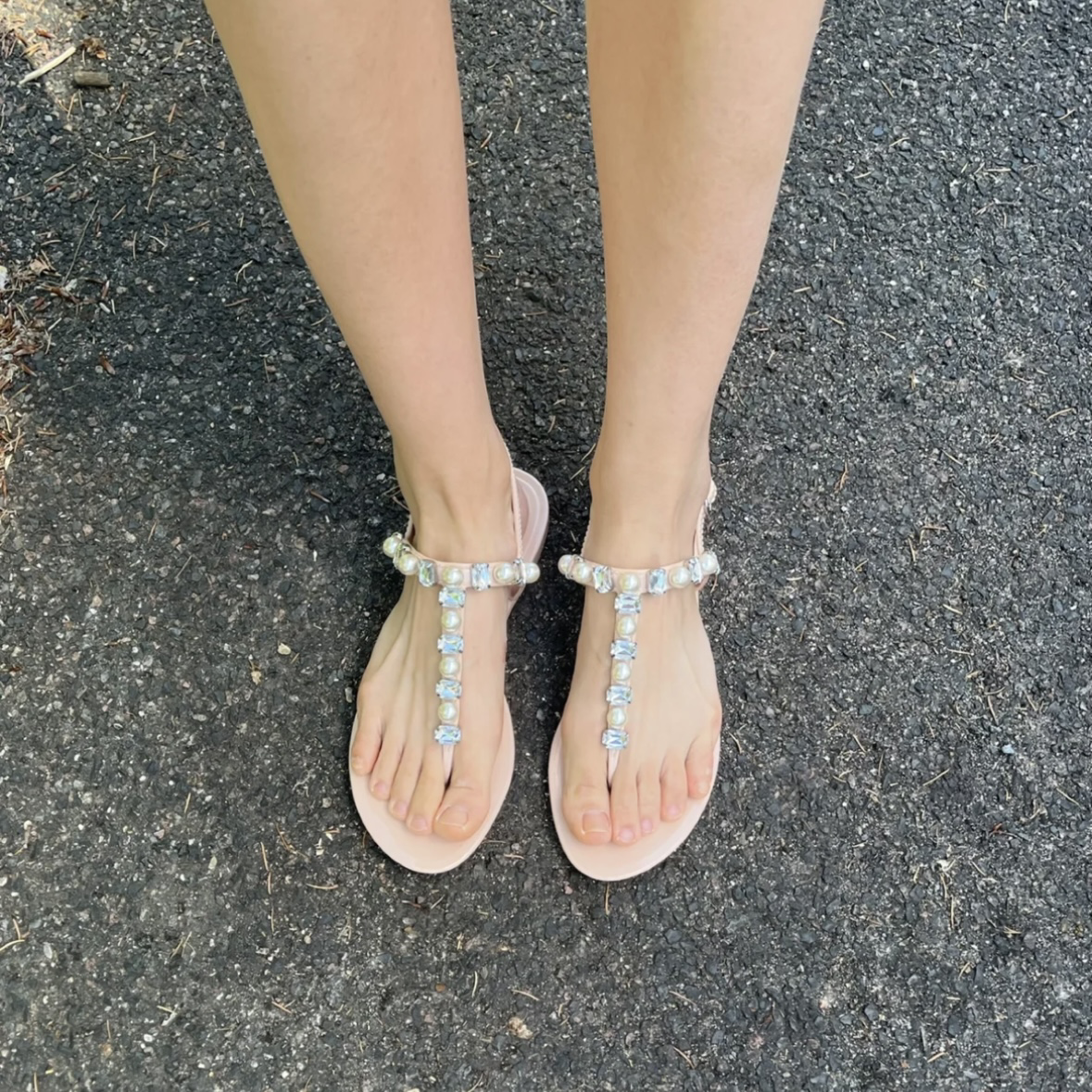 SW 粉色珍珠水鑽涼鞋