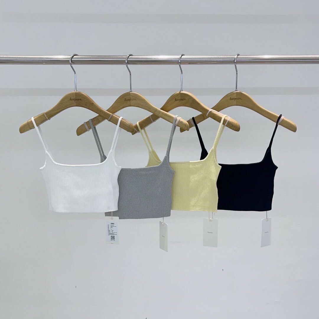 細肩坑條短背心