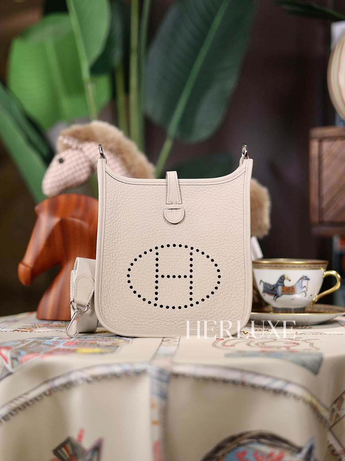 Evelyne mini 8L beton ck tc B (一代：肩帶長105cm）