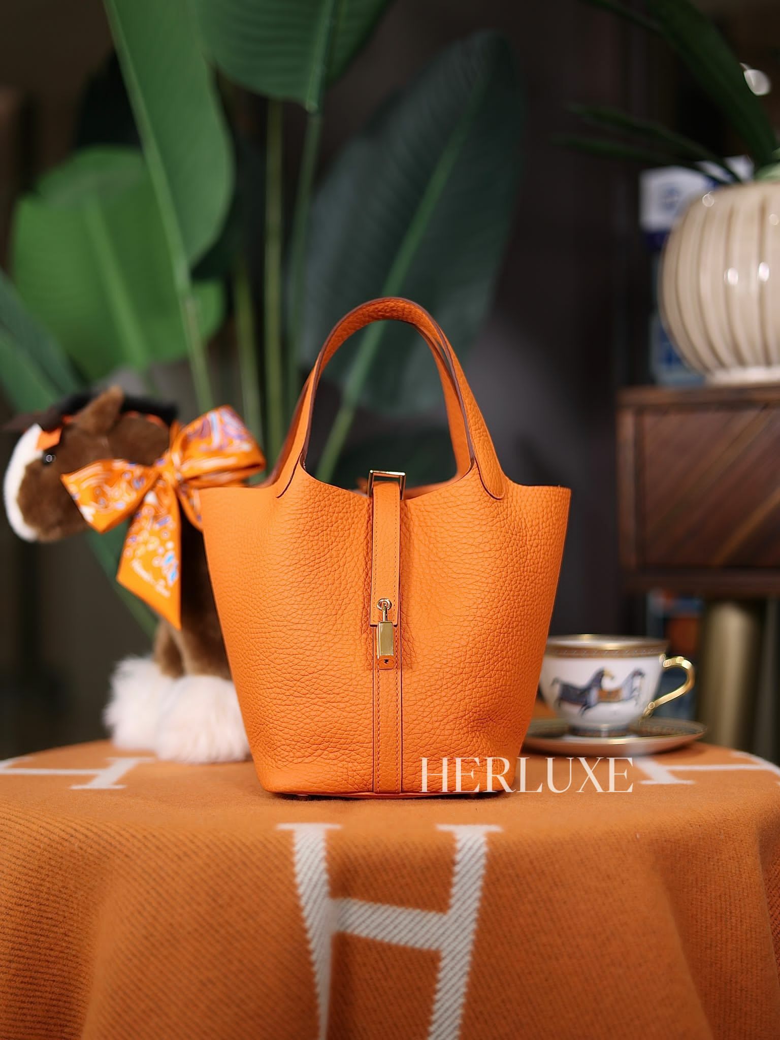 Picotin 18 93 orange cc tc W