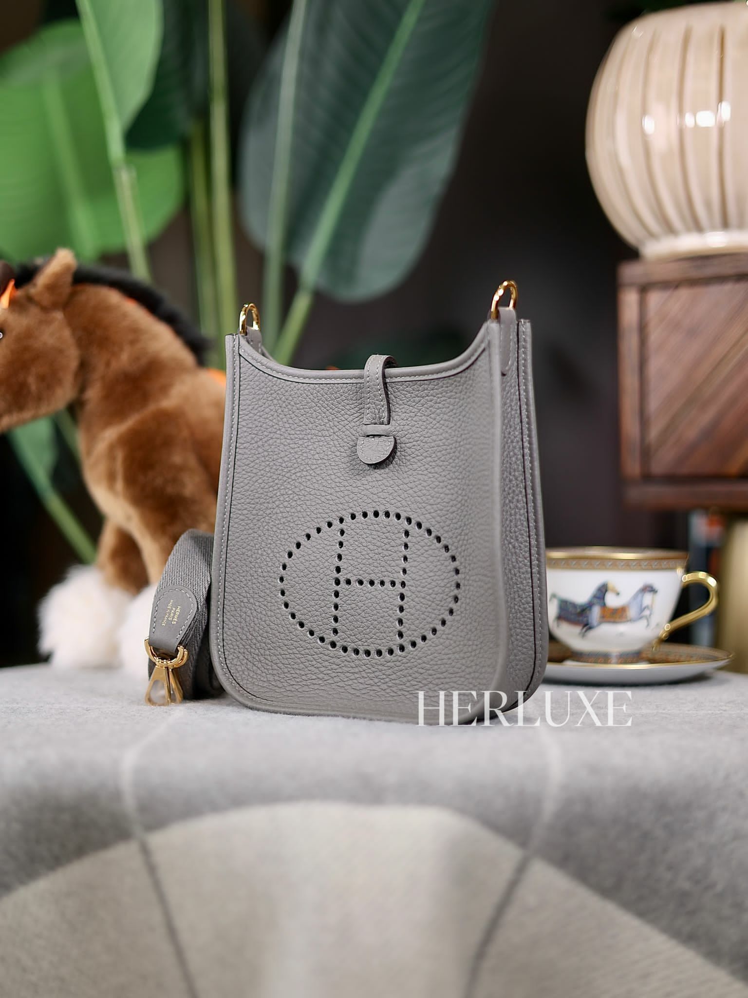 Evelyne mini 0L gris meyer cc tc W (一代：肩帶長105cm）