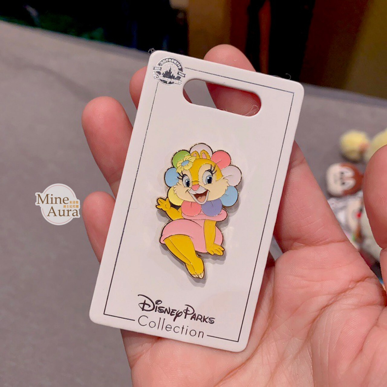 奇奇蒂蒂 Chip 'n Dale 蜜語花香系列 克莉絲 Clarice 大頭花花造型 徽章 PIN -上海迪士尼樂園