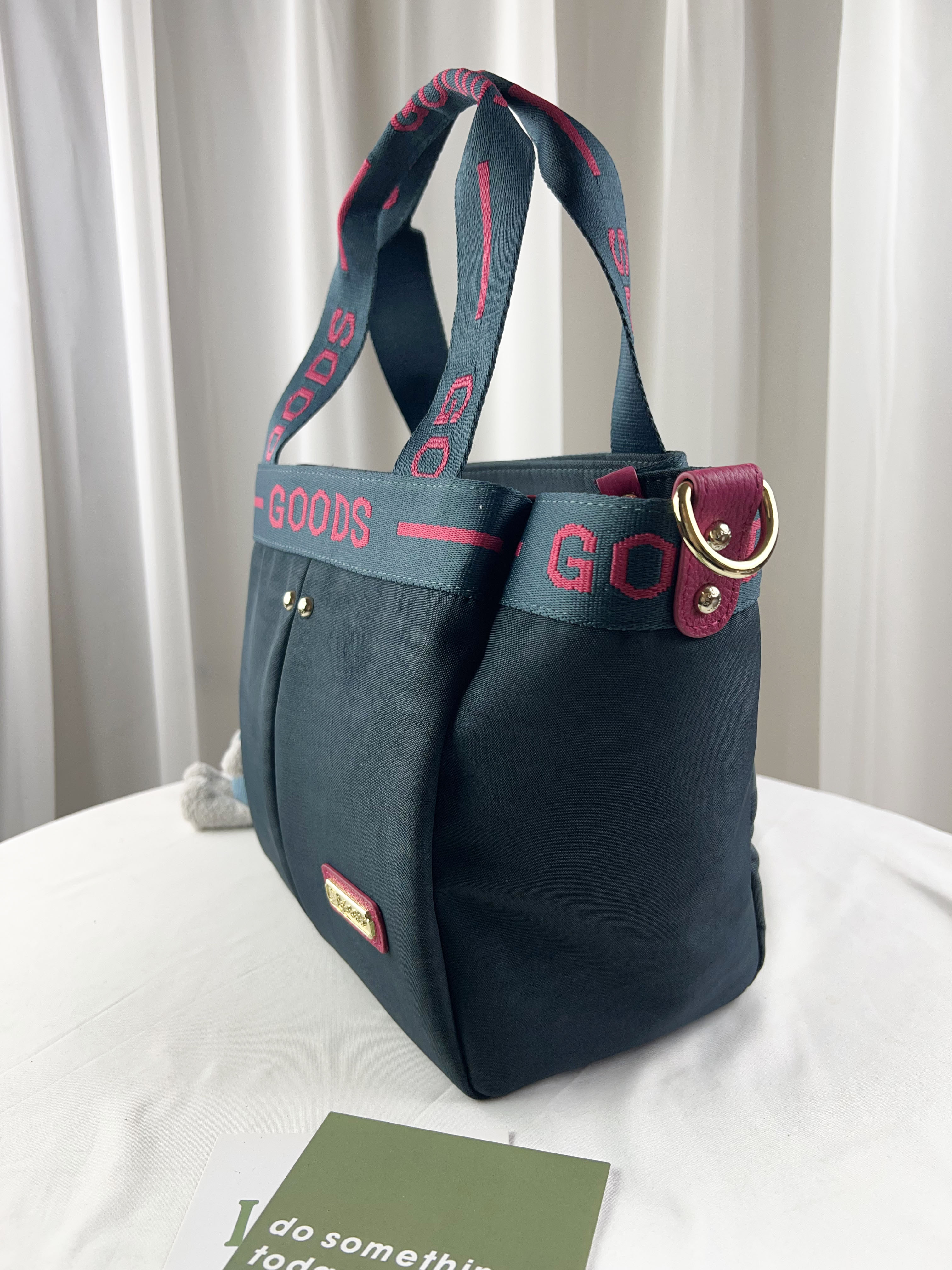 GOODS 織帶綠桃 防潑水手提包 / 側背包   #2817