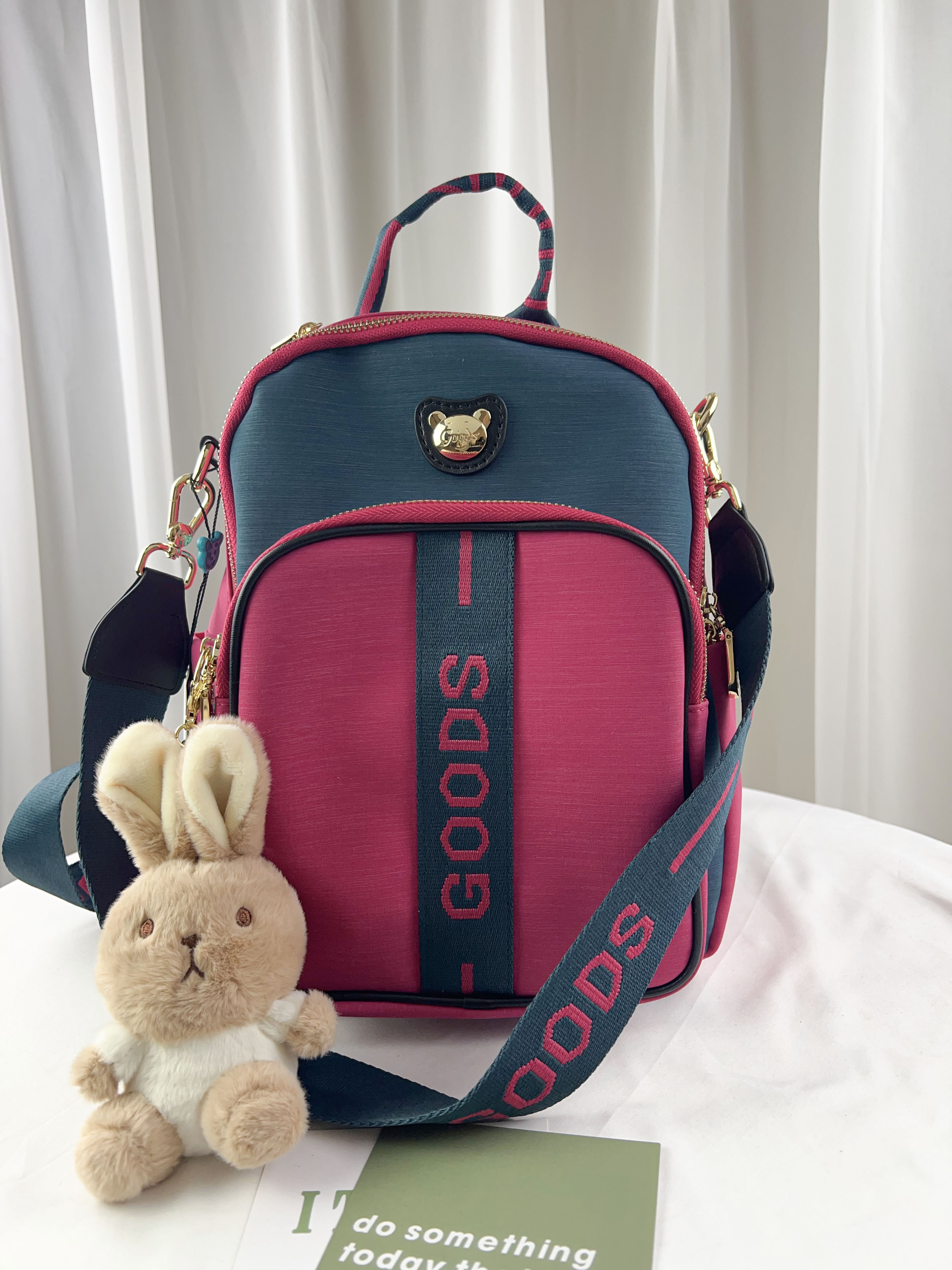 GOODS 綠桃拼色 防潑水後背包 / 側背包 附小熊吊飾 #2795