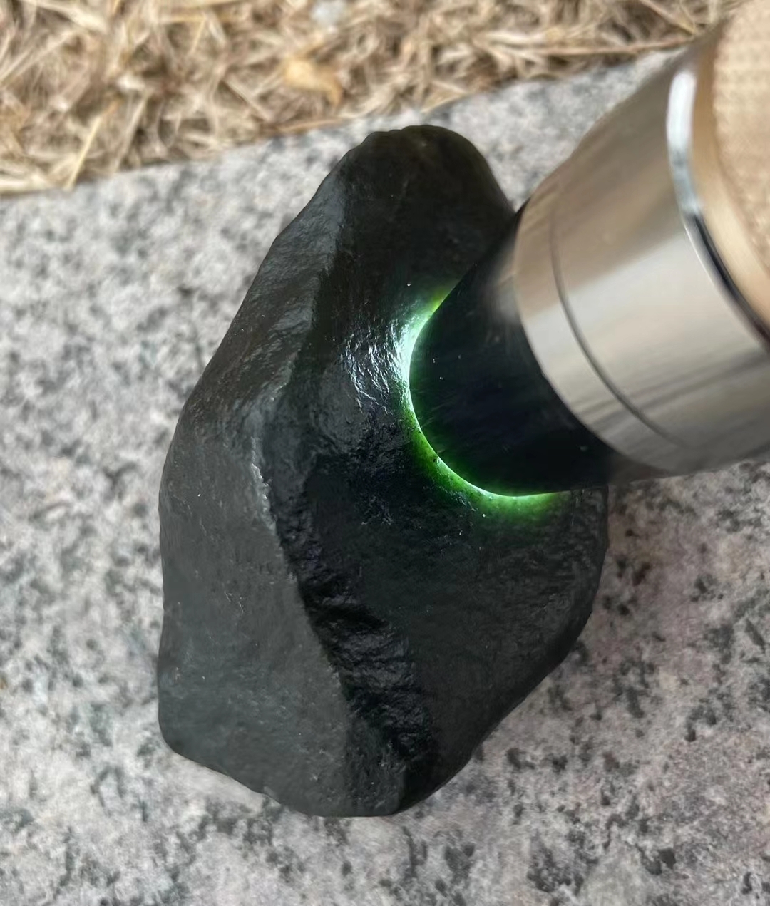 322781 和田玉墨玉碧玉戈壁料