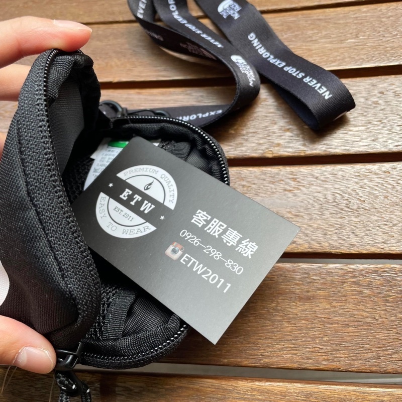 ☆ETW☆【EASY TO WEAR】 THE NORTH FACE WL WALLET 韓國 北臉 白標 錢包 零錢包 掛繩 證件帶