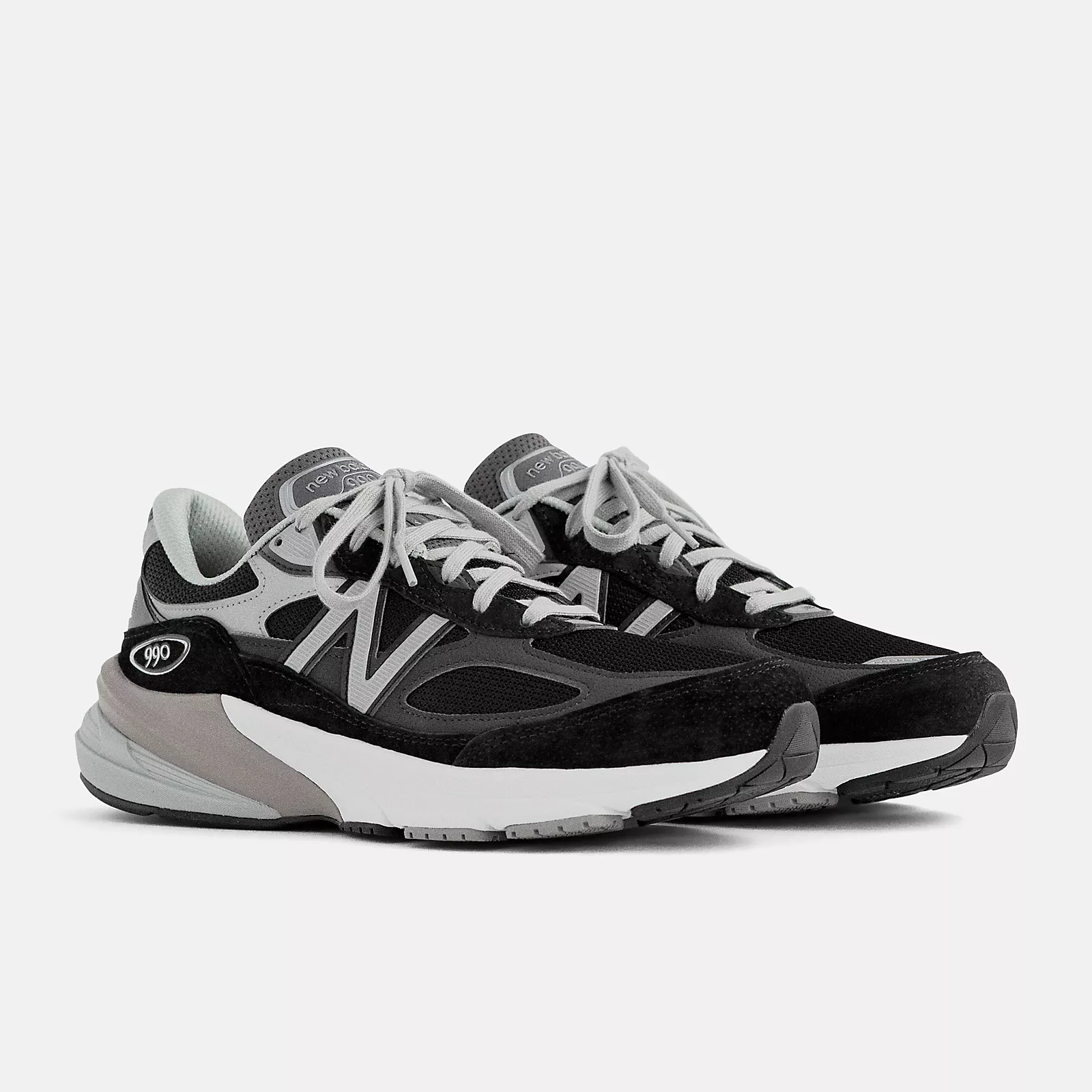 New Balance 990V6 - M990BK6 / W990BK6