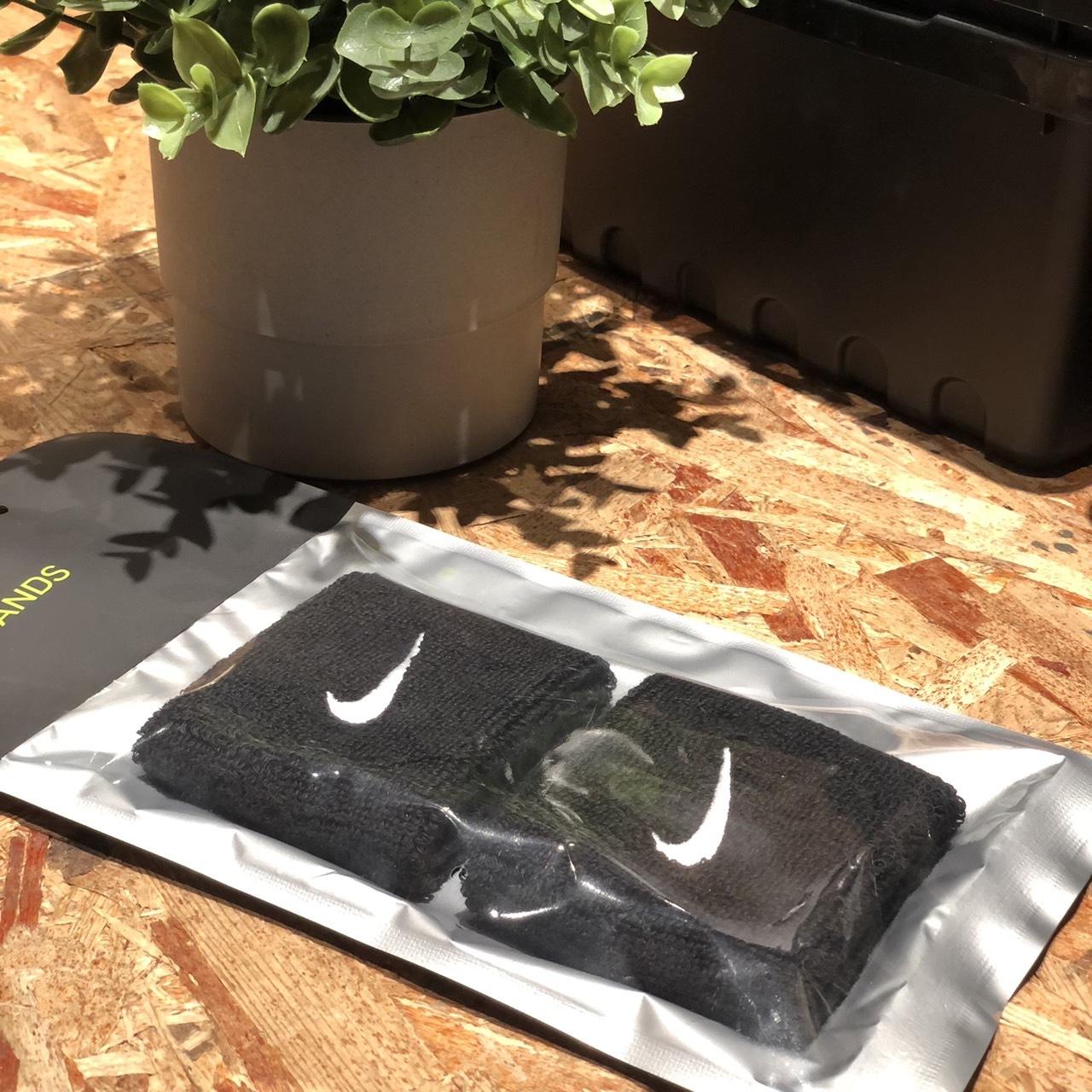 Nike Swoosh 腕帶(兩入一組) AC2286