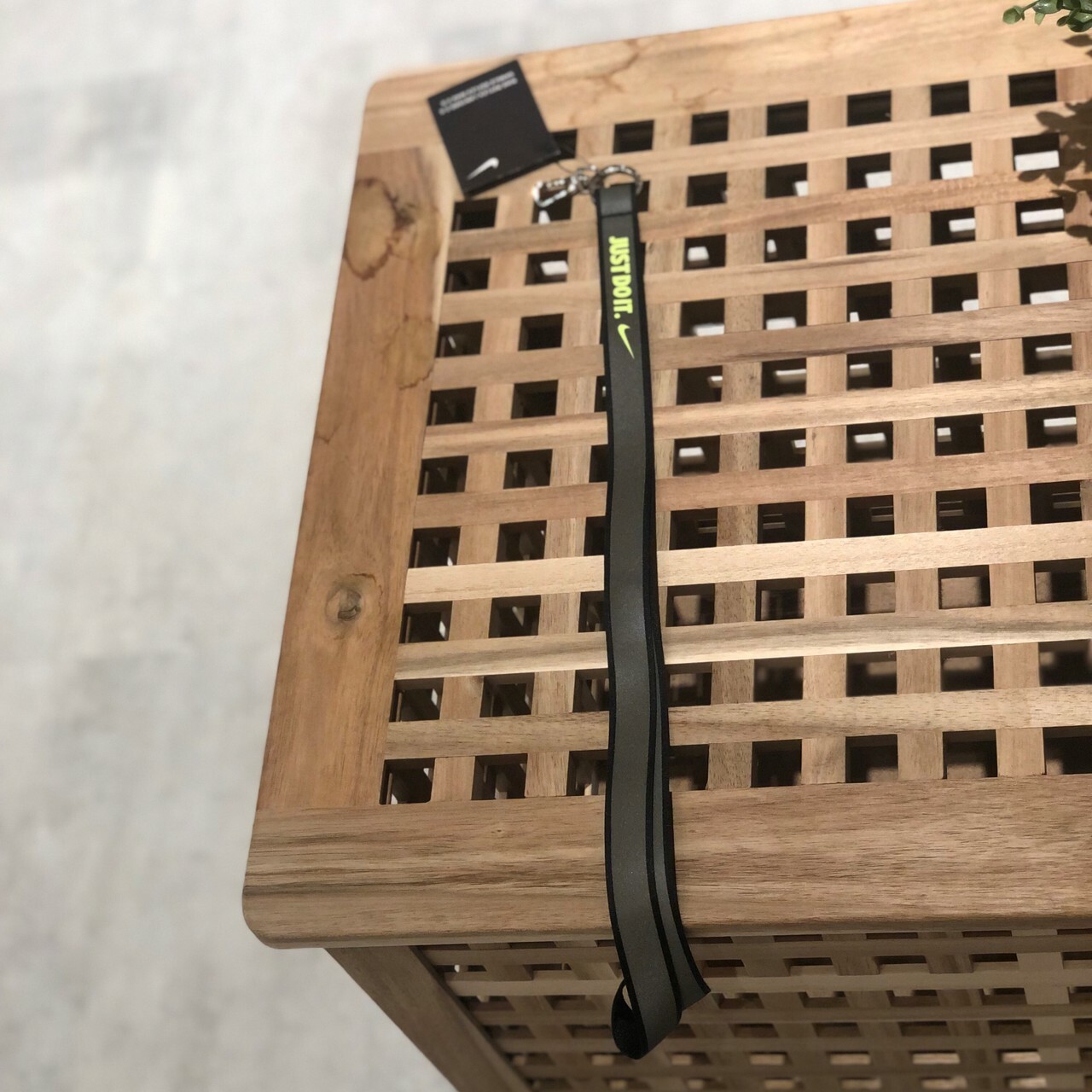 Nike 反光 JUST DO IT 識別證帶 AC4036-023