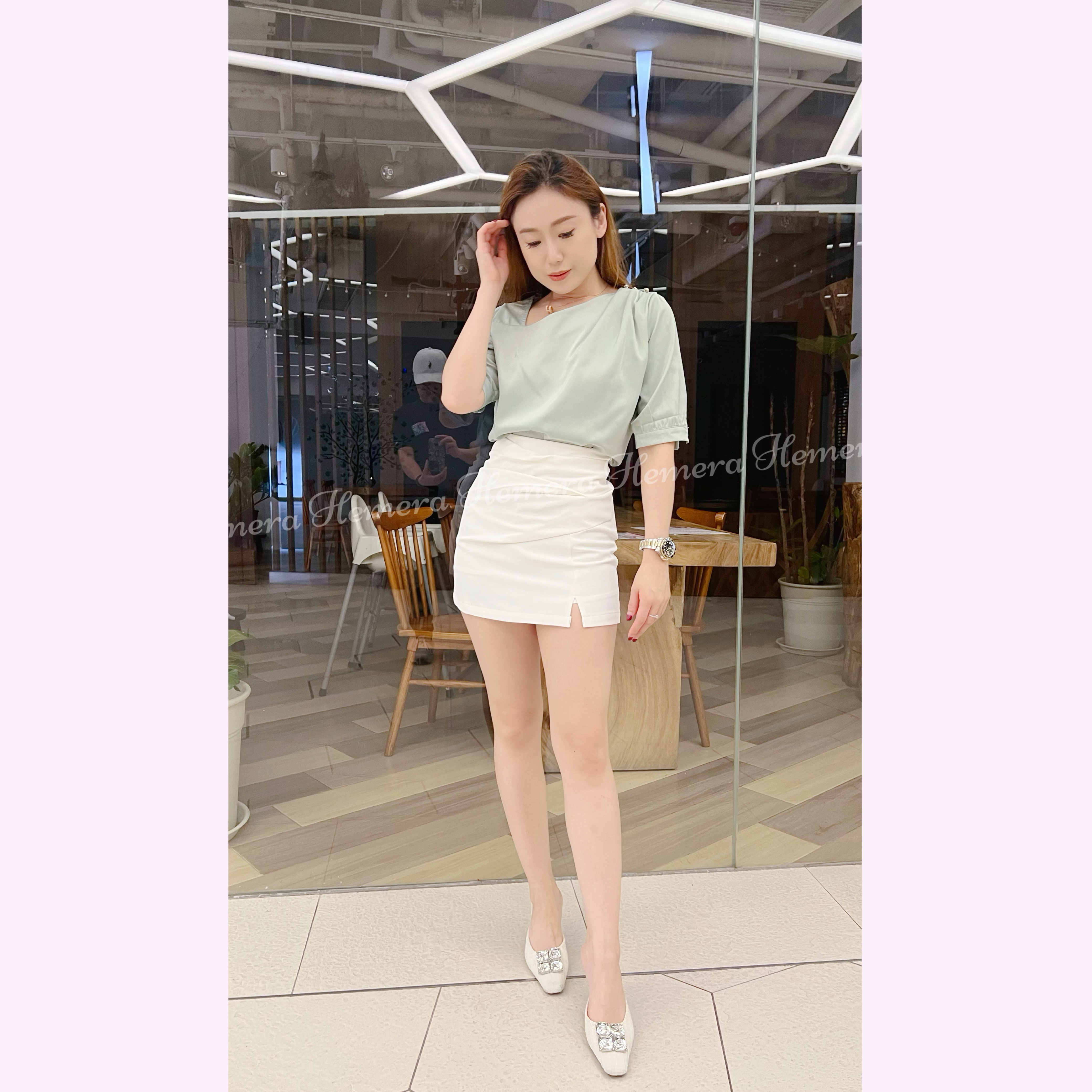 TP23W0406 絲滑摺摺返工上衣