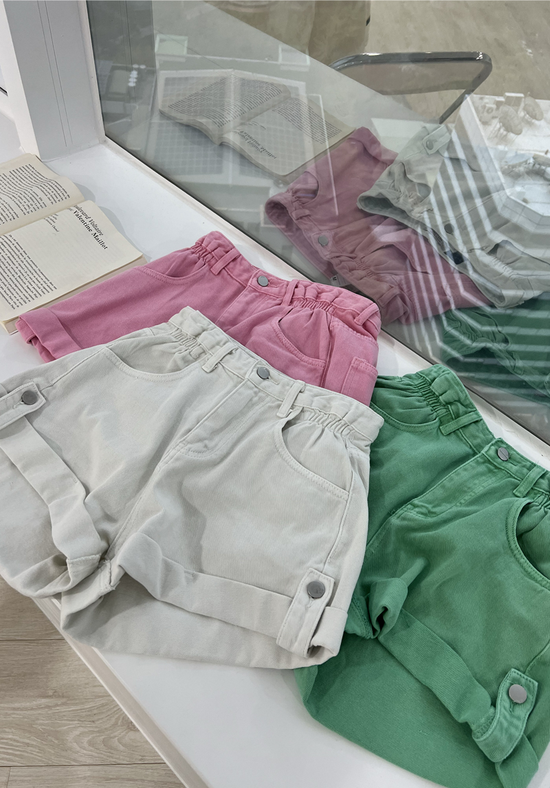 高磅糖果色反摺牛仔短褲*3色