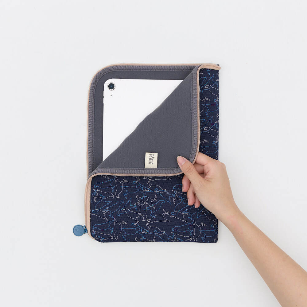 11" iPad Sleeve/Crested Myna No.2/Midnight Blue