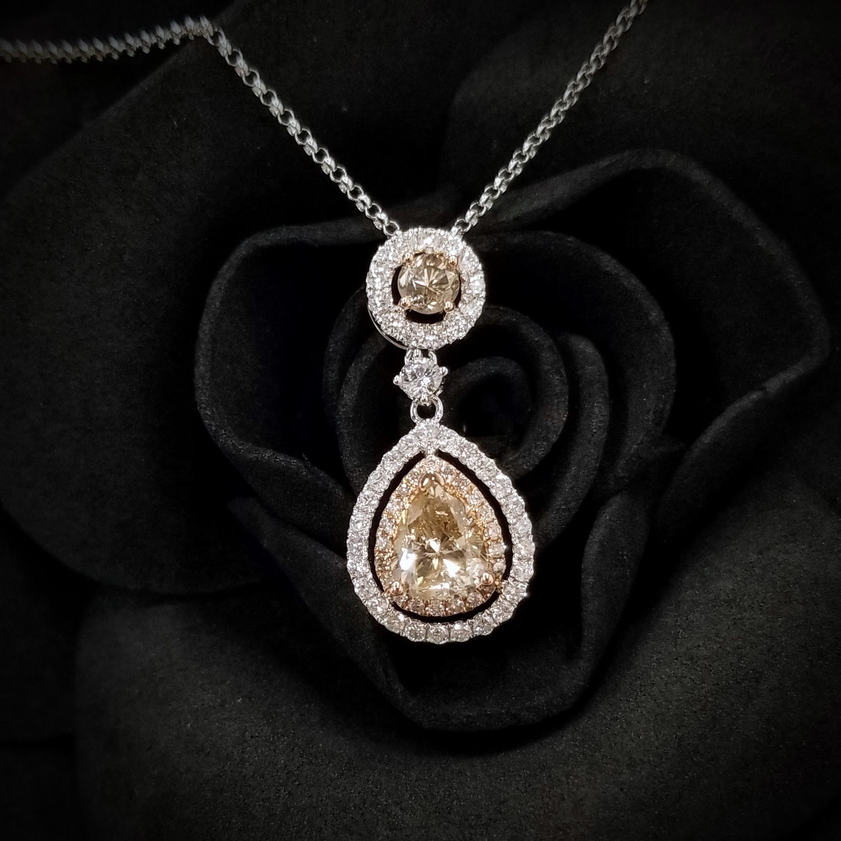 18K Gold 1.84ct Fancy Champagne Diamond Pendant