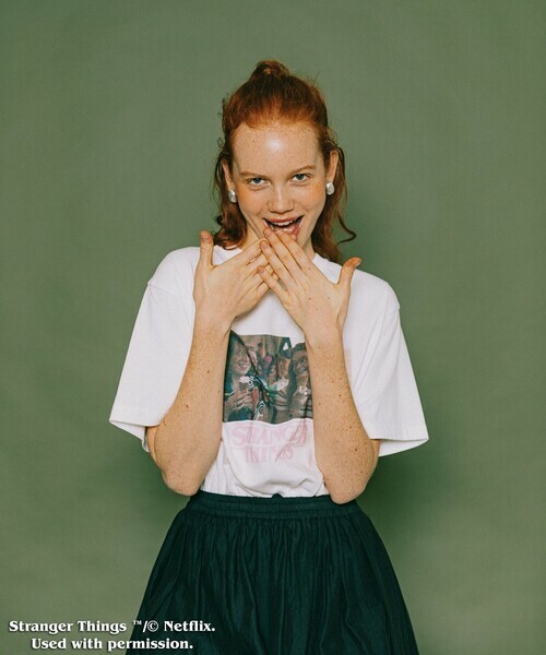 Stranger Things girls photo T