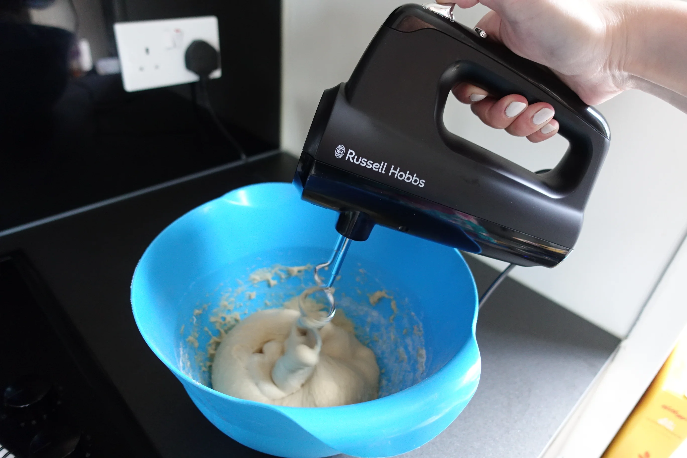 Russell Hobbs Desire 打蛋機 RH-24672