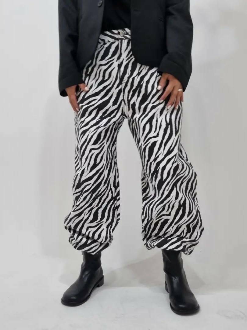 斑馬紋寬鬆休閒褲