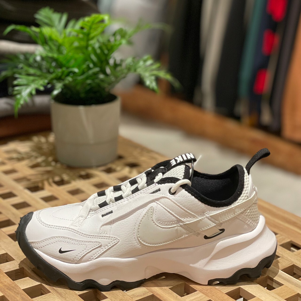 Nike TC7900 熊貓 白黑 米白 復古 老爹鞋 休閒鞋 增高 反光 DD9682-100/DR7851-100