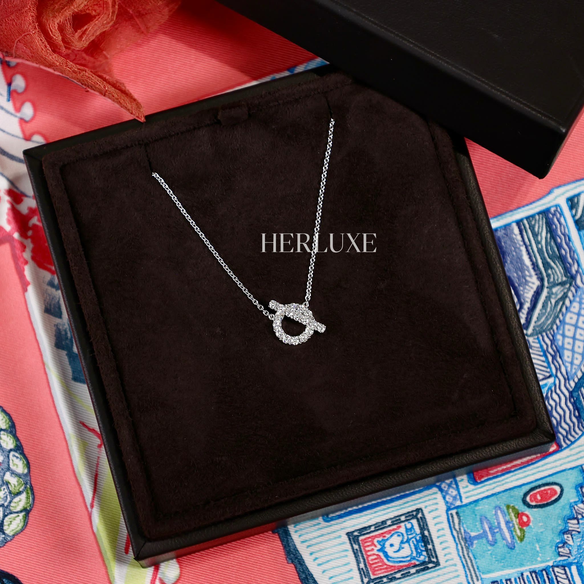 Finesse pendant 17D 0.46ct orb-18K white gold 小Q 白金 鑽石頸鏈