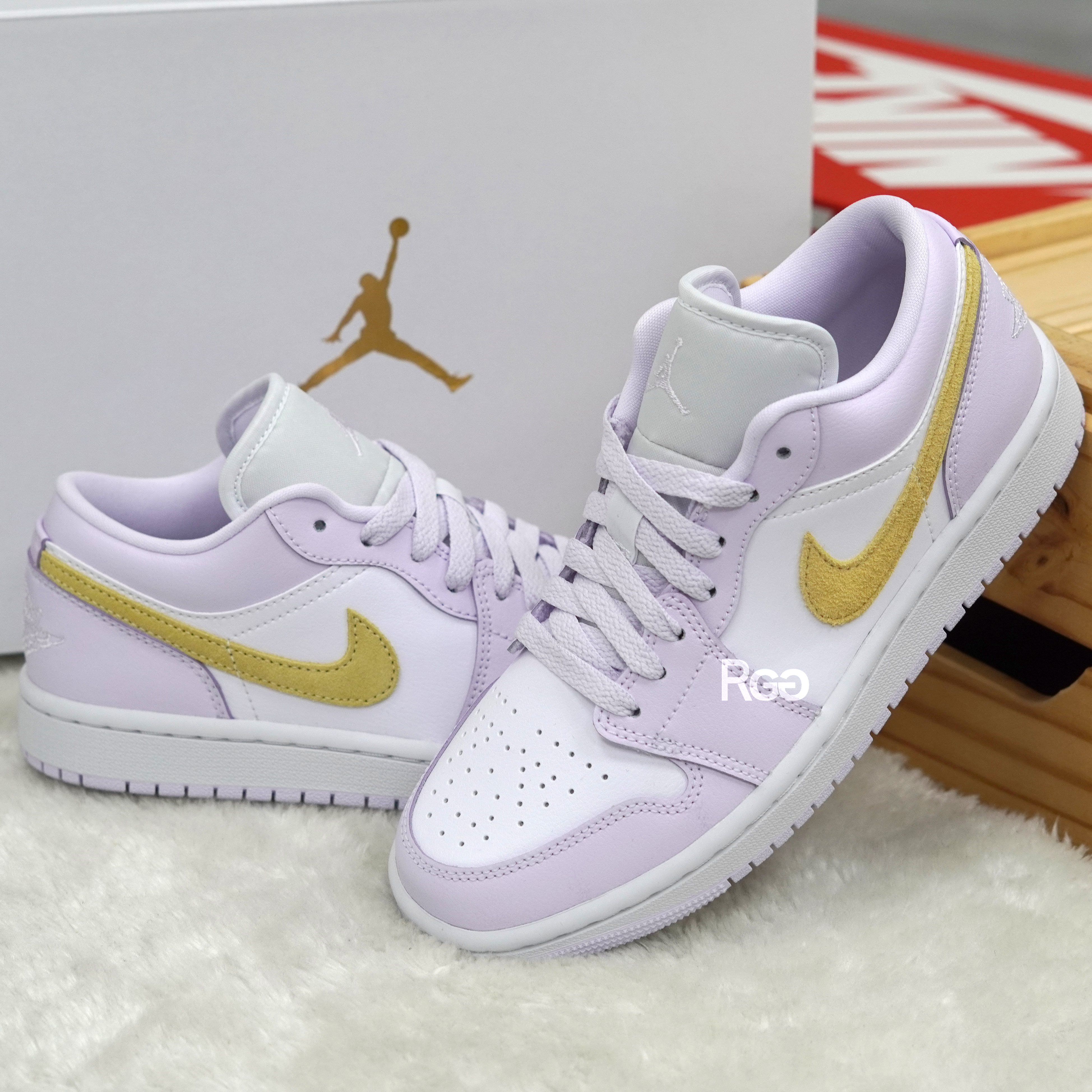 Nike Air Jordan 1 Low 麂皮 檸檬薰衣草 (DC0774-501)