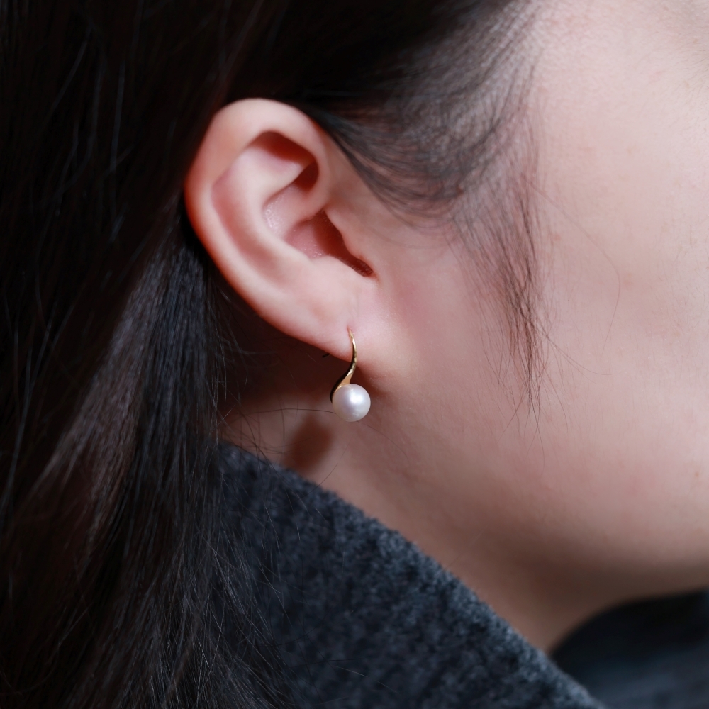 櫻花粉AKOYA珍珠耳勾（產品編號：EP004）