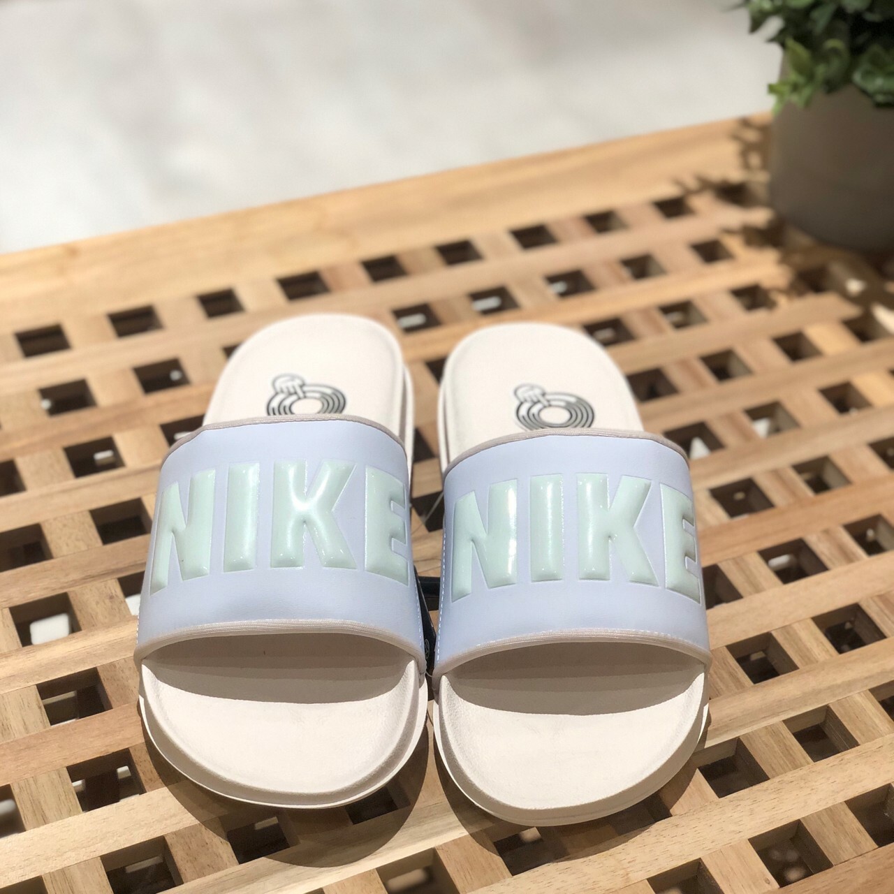 Nike Offcourt Slide 女款拖鞋 海綿 奶油白 粉紫 粉綠 BQ4632-012