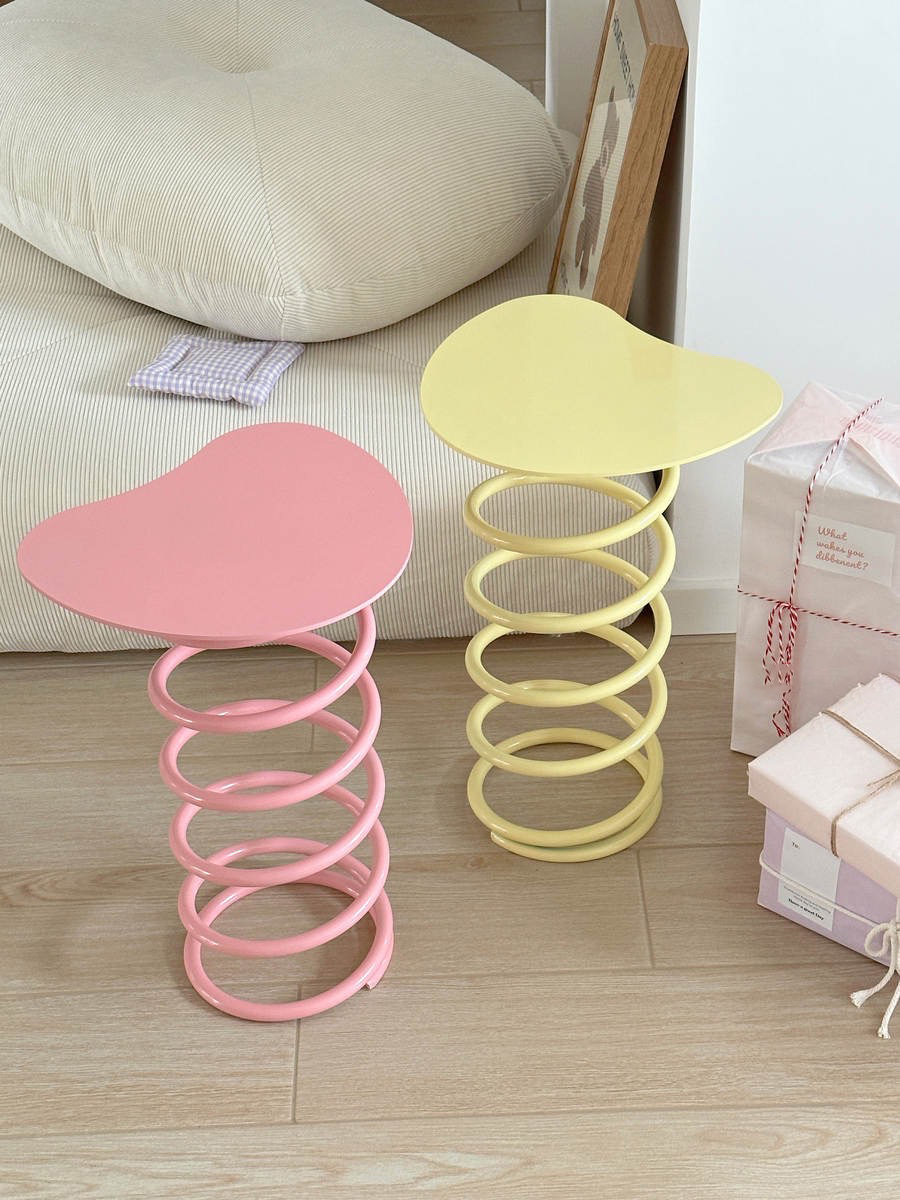 甜美愛心彈簧造型咖啡桌茶几擺件 / 2色