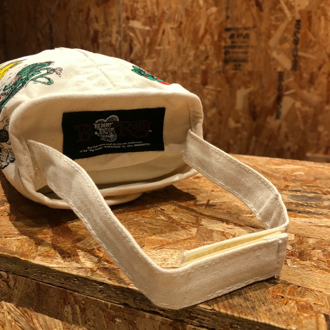 Rat Fink 芬克鼠 卡通畫風帆布面紙套