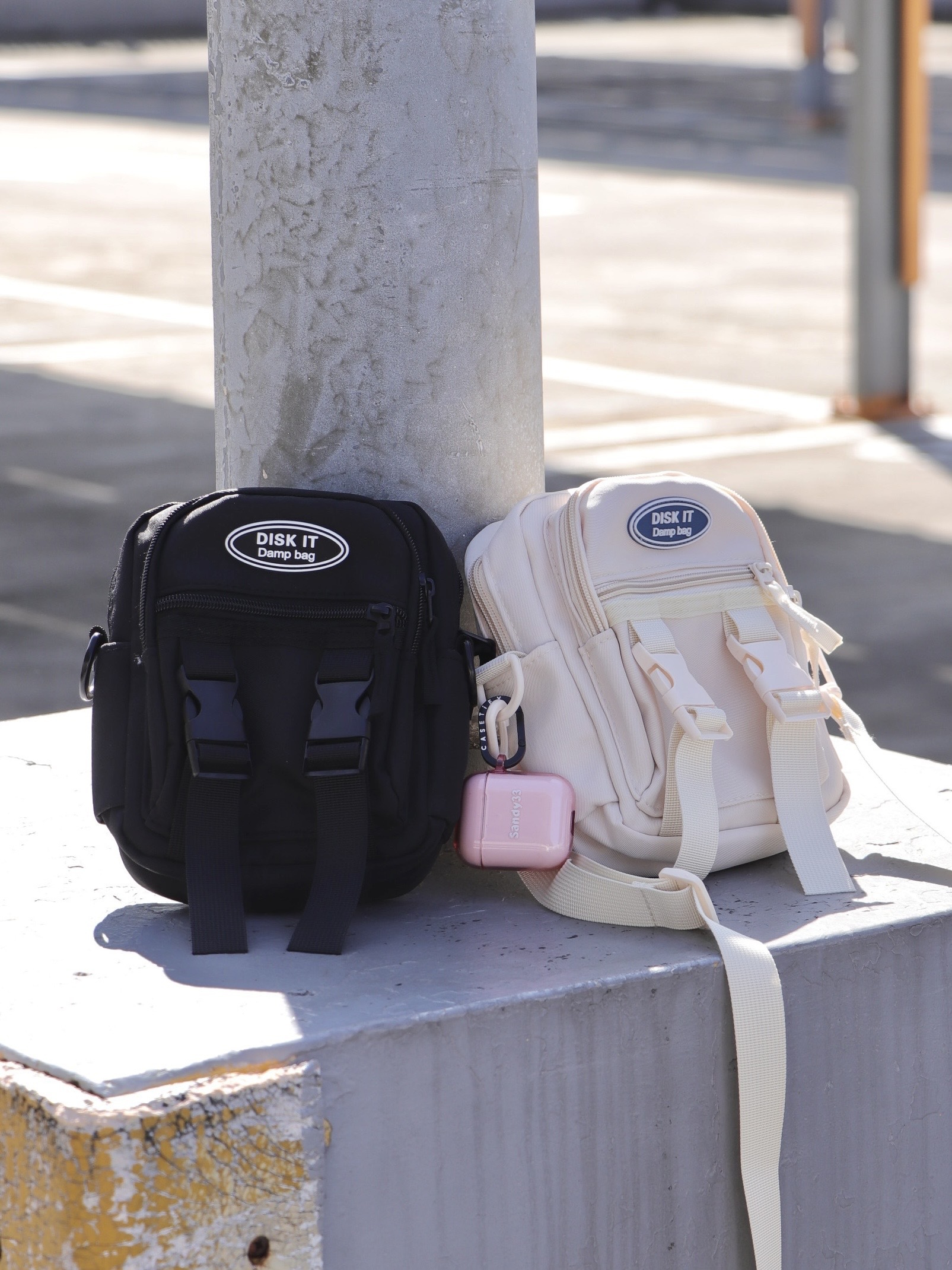 旅行必備機能小方包