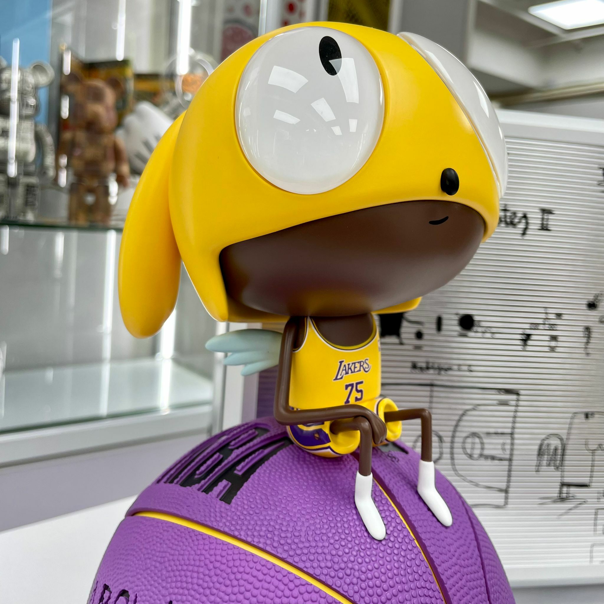 Edgar Plans x NBA 75th Star prize Sculpture (Purple)