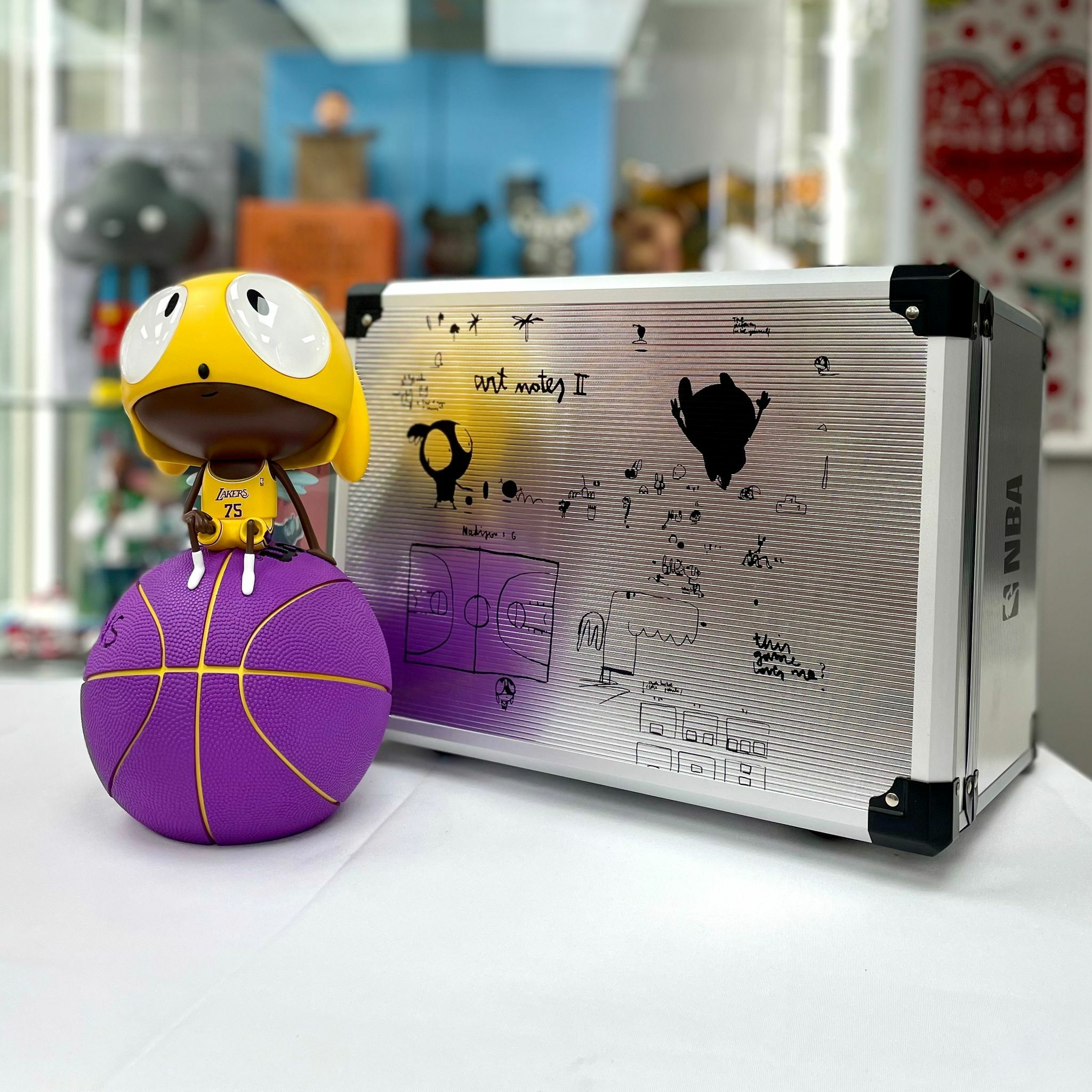 Edgar Plans x NBA 75th Star prize Sculpture (Purple)