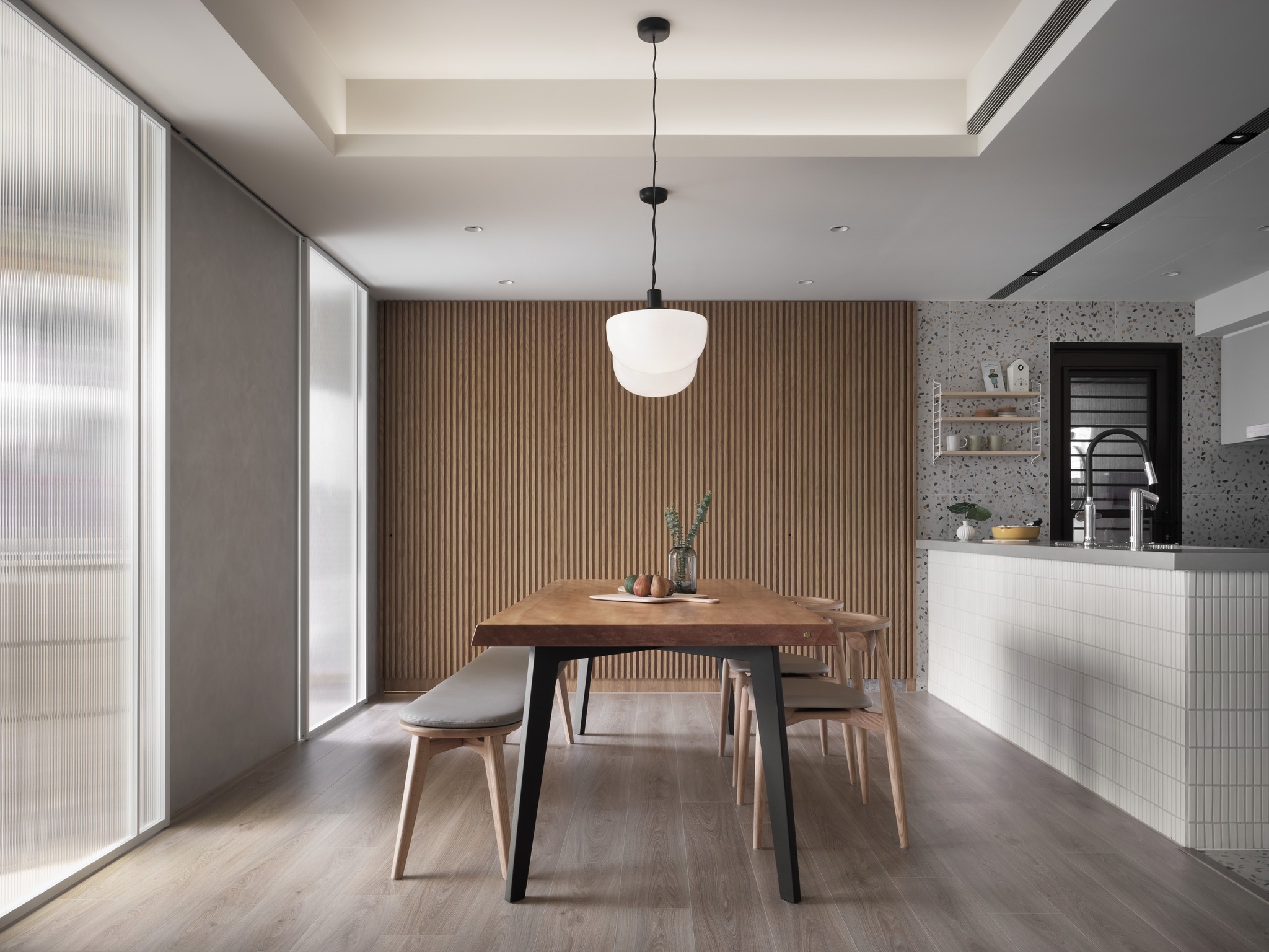 索羅門檜木一枚板餐桌,索羅門檜木,一枚板,餐桌,原木餐桌,實木餐桌,成舍設計,室內設計,裝潢