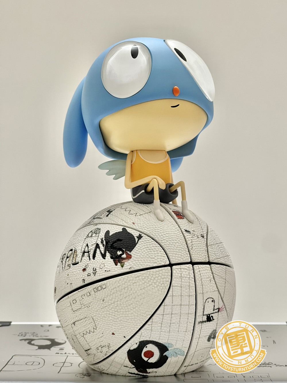 EDGAR PLANS X NBA 75th 周年記念 塞爾特人 湖人 35CM Sculpture Blue