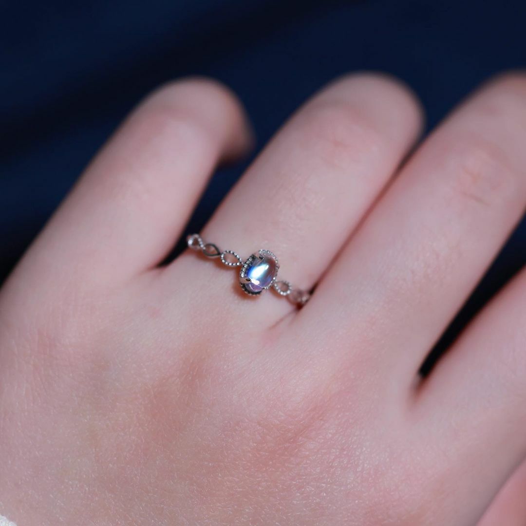 月亮石純銀戒指 款式二（產品編號：R07002）