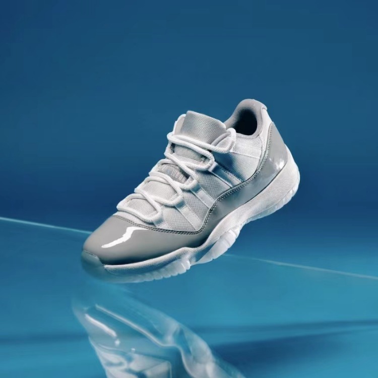Air Jordan 11 Retro Low GS 'Cement Grey' 528896-140【現貨商品】