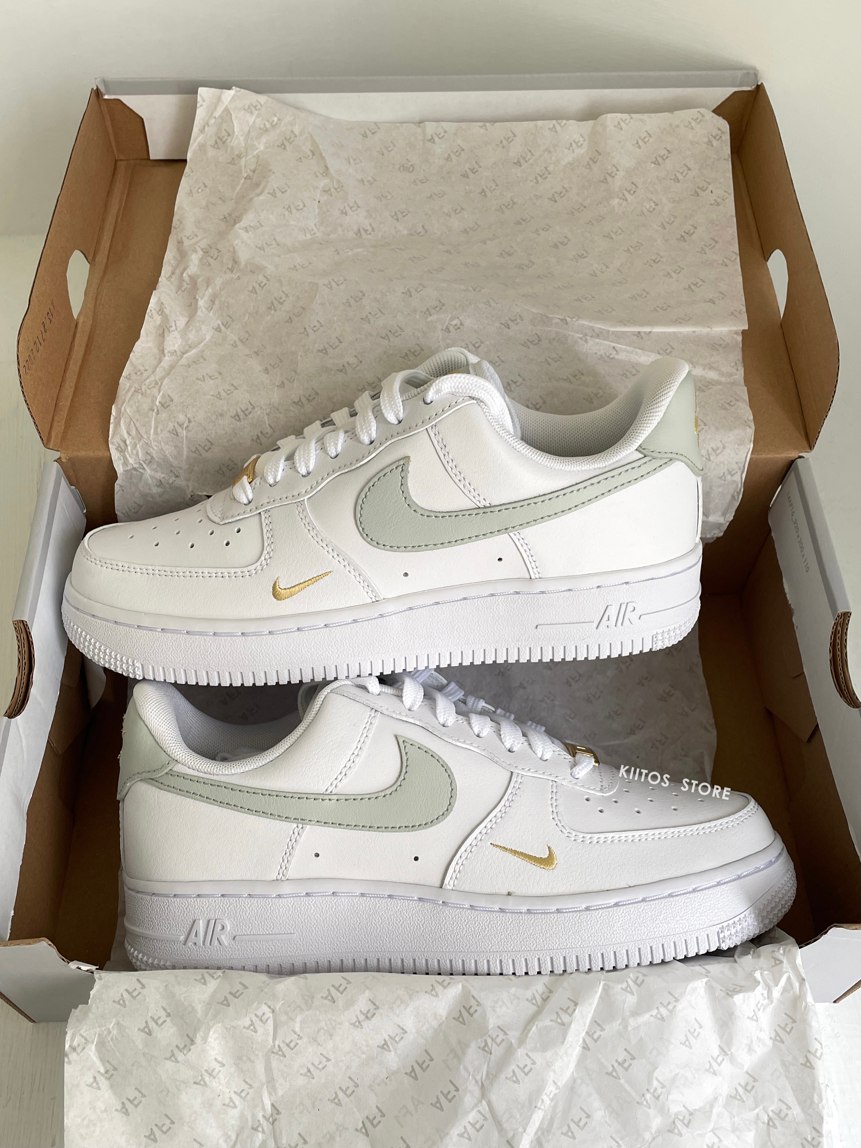 【預購】Nike Air Force 1 灰綠金勾 刺繡小勾 CZ0270-106