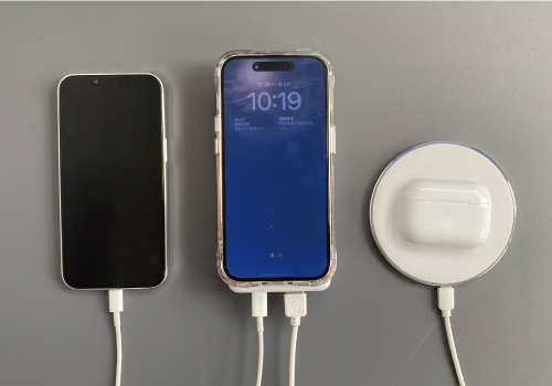 Blac MagSafe 磁吸無線行動電源 一次可以充三台裝置