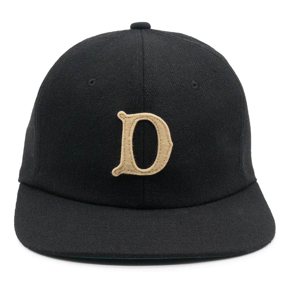 『代購+現貨商品』2025AW THE H.W. DOG&CO. BASEBALL CAP NEW JEANS著用 D字帽 棒球帽 帽子 熱門款 現貨 D-00001